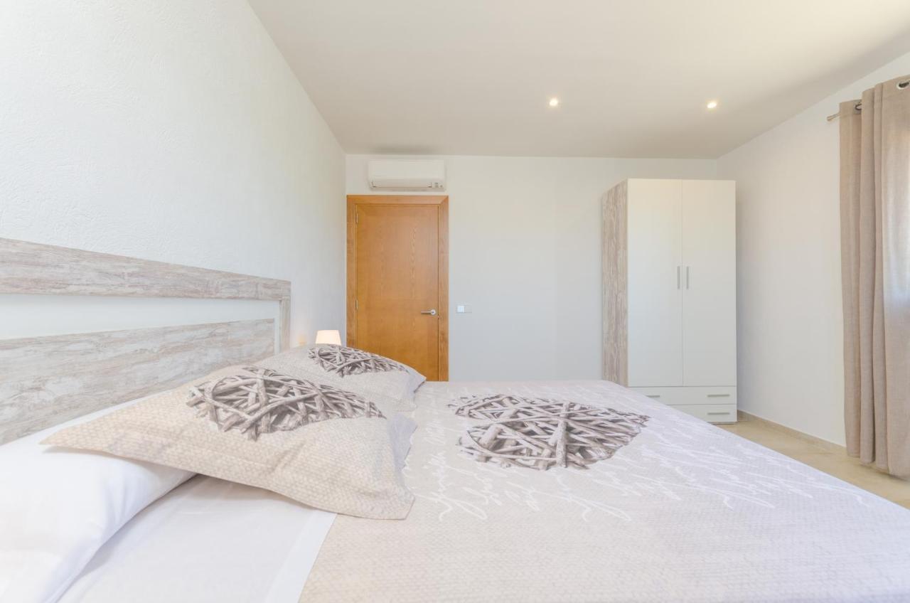 Es Moli D'En Sion Villa Sa Pobla Luaran gambar