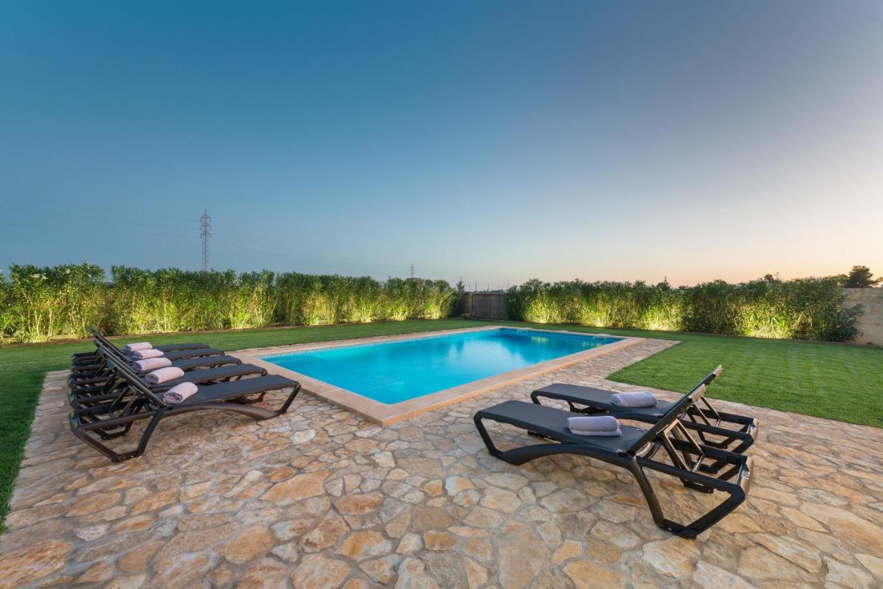 Es Moli D'En Sion Villa Sa Pobla Luaran gambar