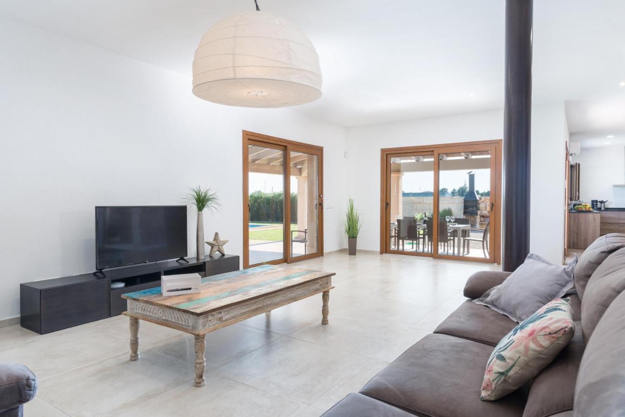 Es Moli D'En Sion Villa Sa Pobla Luaran gambar